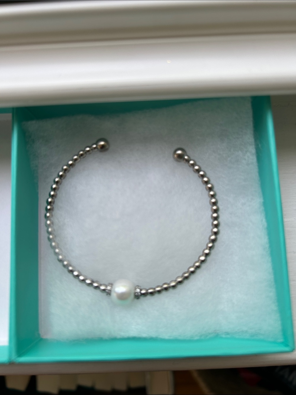 Kendra Scott Silver Beaded Cuff Bracelet with White Pearl